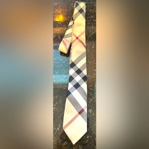 Burberry tie